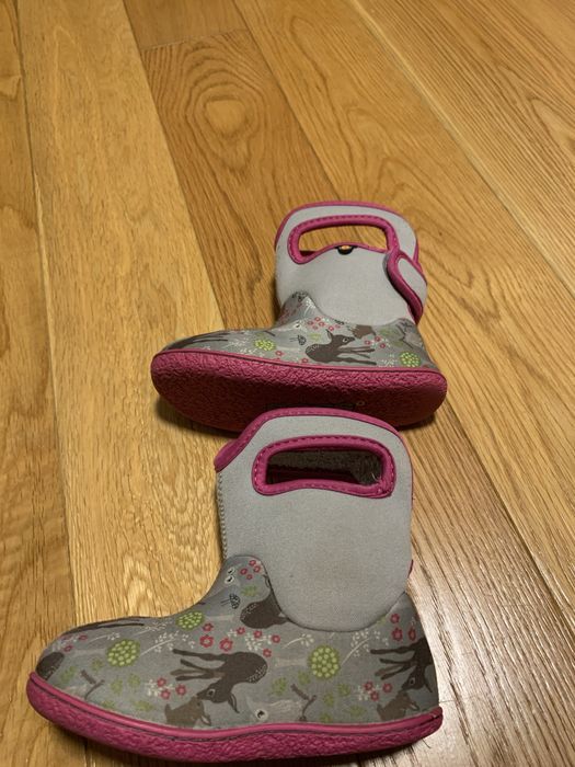 Cizme Baby bogs 17,50 cm lungimea talpicului, in stare bun
