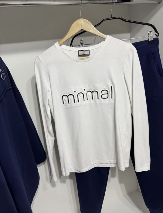 Женский спортивный костюм