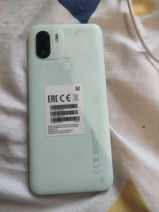 Продам телефон Редми А2+