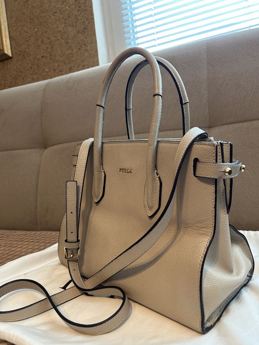 Дамска чанта Furla