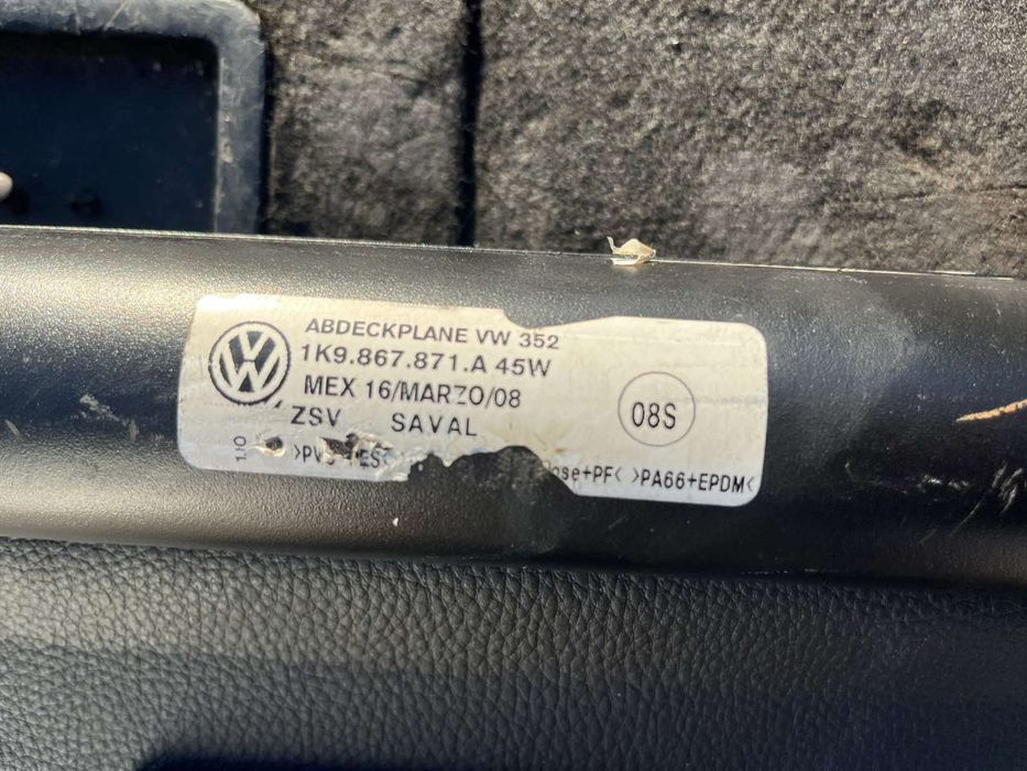 Щора за багажник за Vw Golf 5 комби прибираща 1k9867861