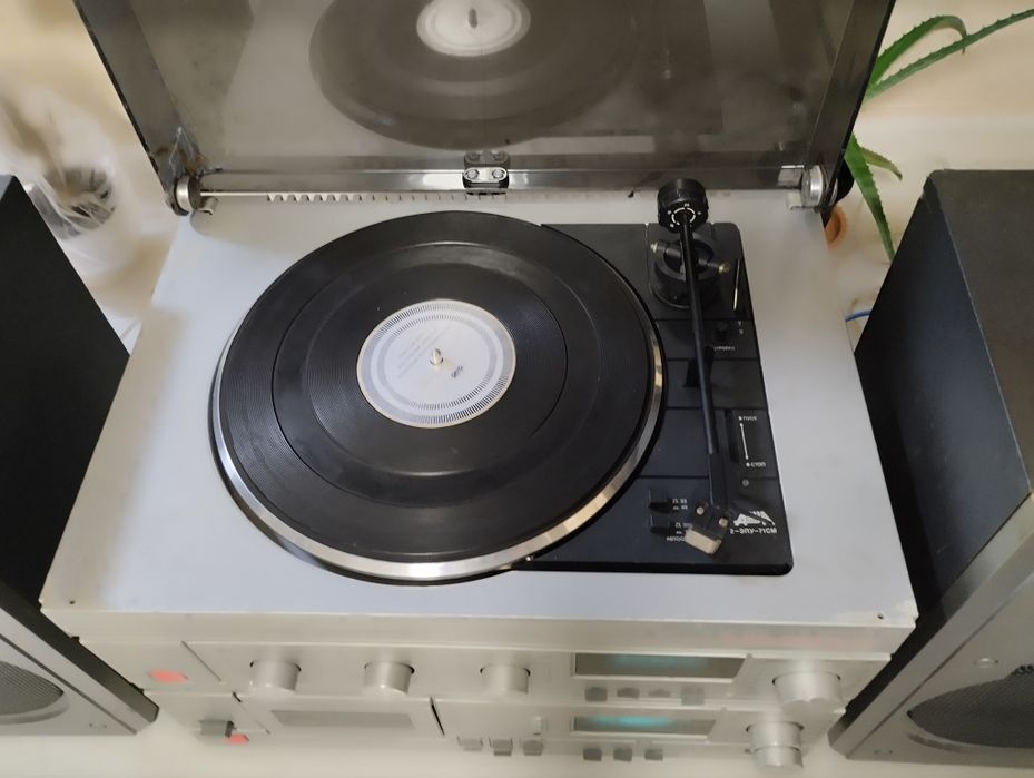 Магнитоэлектрофон Романтика 222 стерео