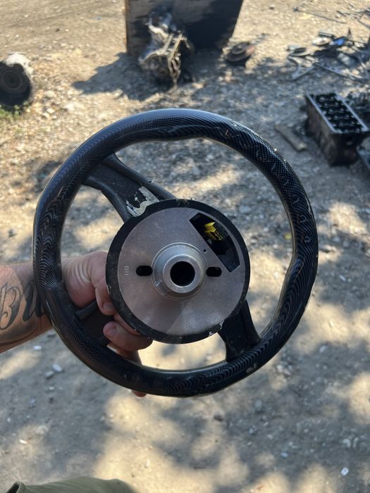 Спортен волан е46 bmw бмв