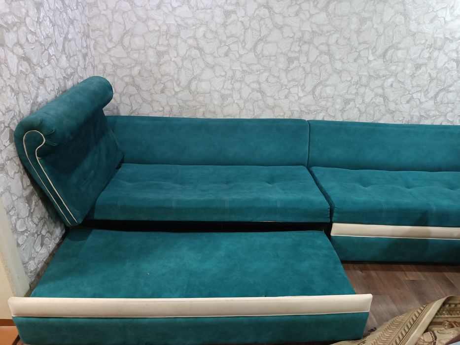 Продам Диван 4м книжка