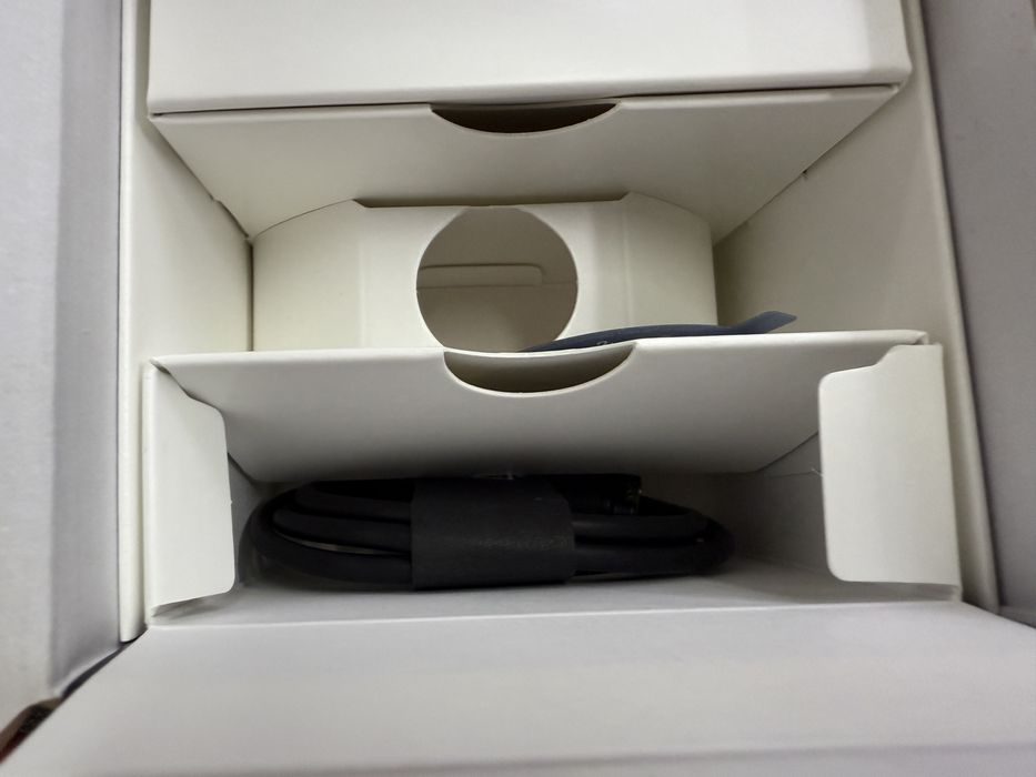 Продается часы Garmin veno 4