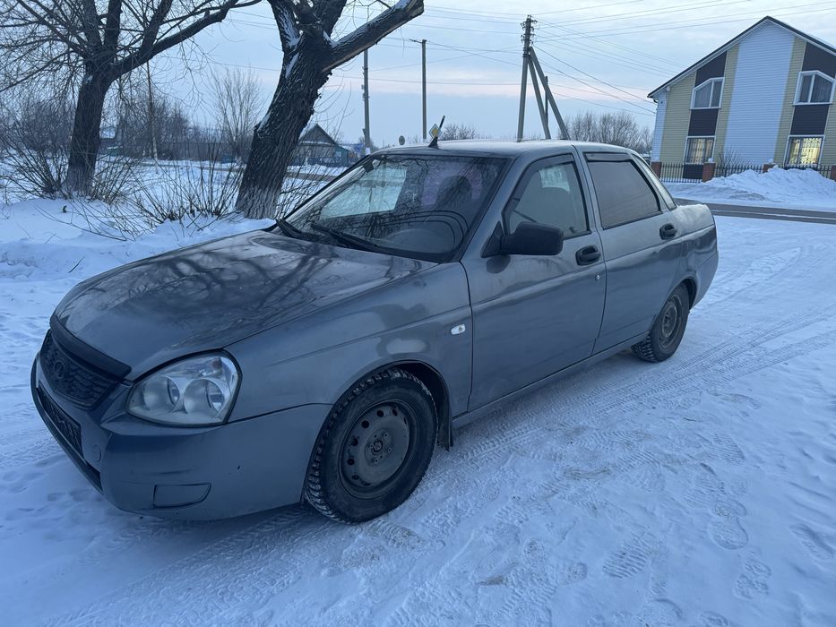 Срочно продам приору 2010 год