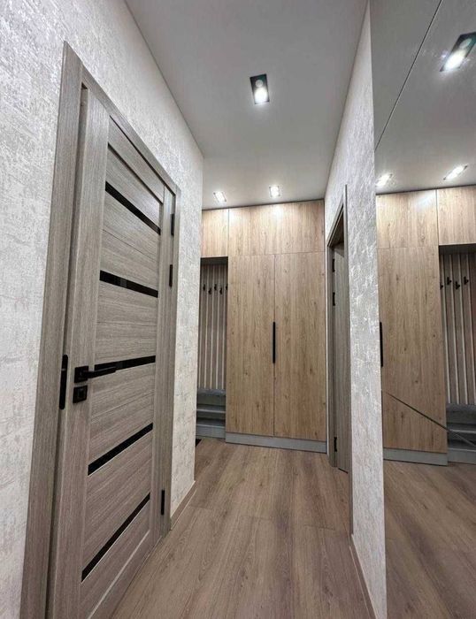 Продажа на Ц6 1в2 комнатная 45квм ор-р: На небе, Lali