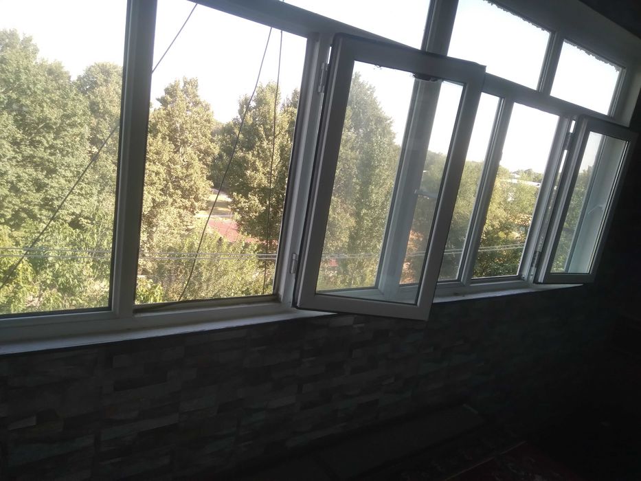 Srochna uy sotiladi 8MKR 2HONALI