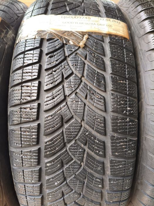 265 60 R18 Goodyear