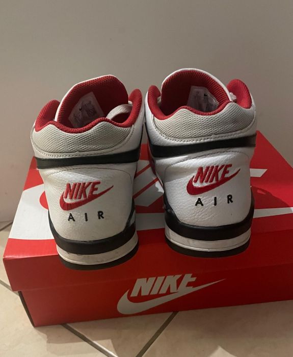 Nike Flight Legacy 42 - 27 cm