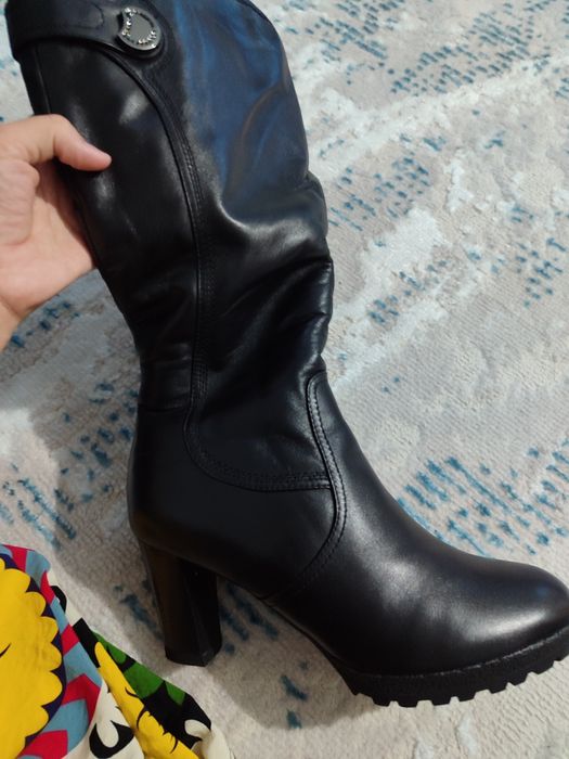 Вместе отдам за 17000тг.