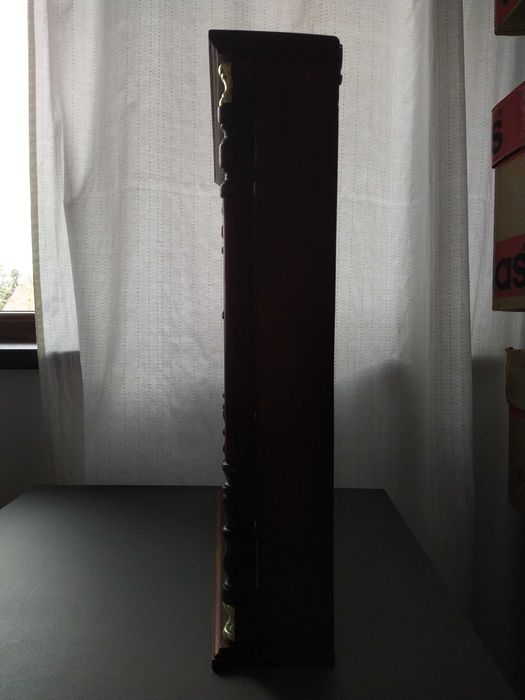 Mini vitrina pentru obiecte de mici dimensiuni