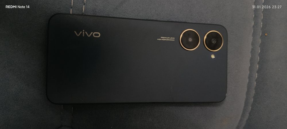 Vivo Y03 sotiladi