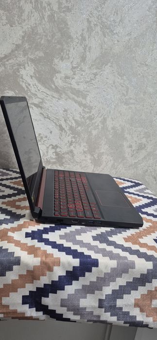 Acer Nitro AN515-43