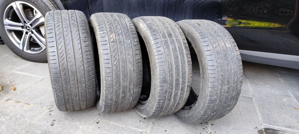 Anvelope Pirelli vara 225 50  R17