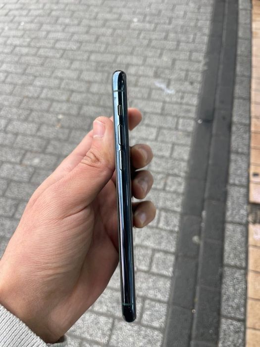 Iphone 11 pro sotiladi