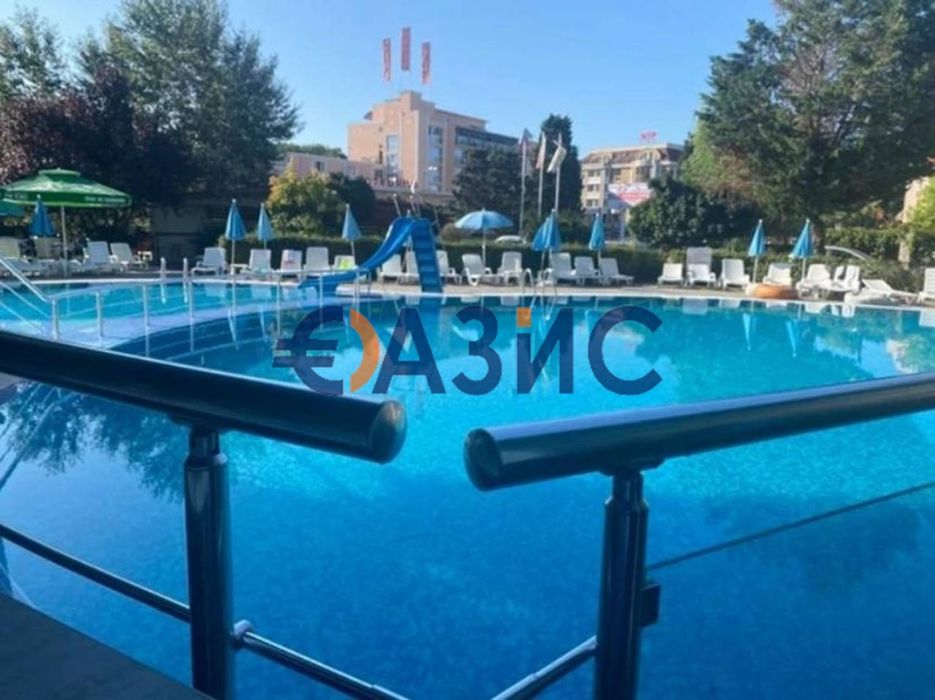 Продава се Едностаен апартамент в к.к. Слънчев бряг - 49 кв.м за 1143 €/кв.м - Снимка #9