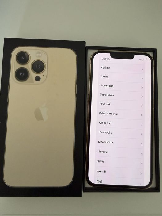 IPhone 13 Pro  в кутия с оригинални аксесоари