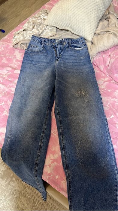 Продам джинсы