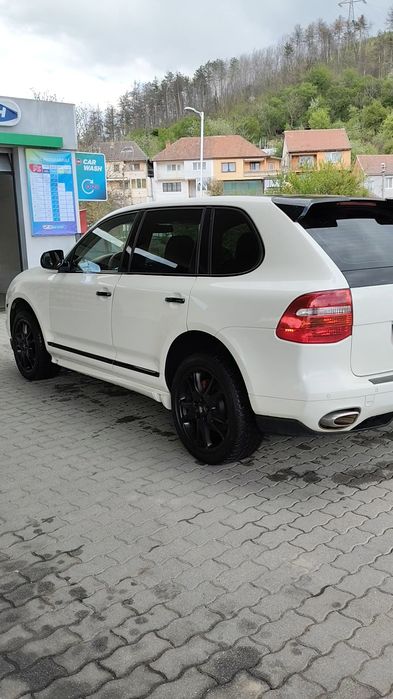 PORSCHE Cayenne 2010 — imagine 4