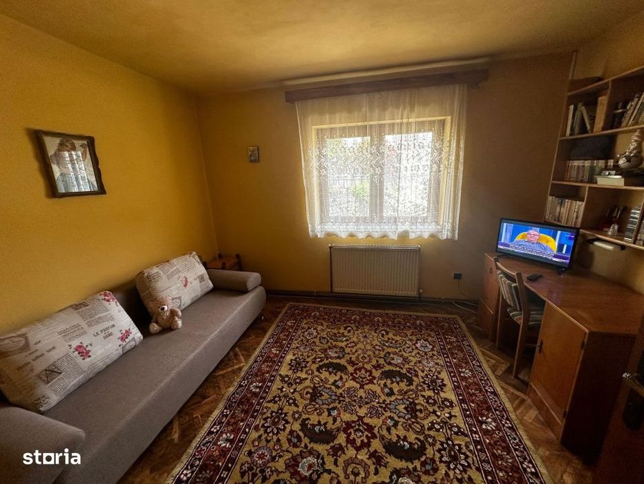 Apartament 3 camere in vila, 114 mp | Curte | Sinaia