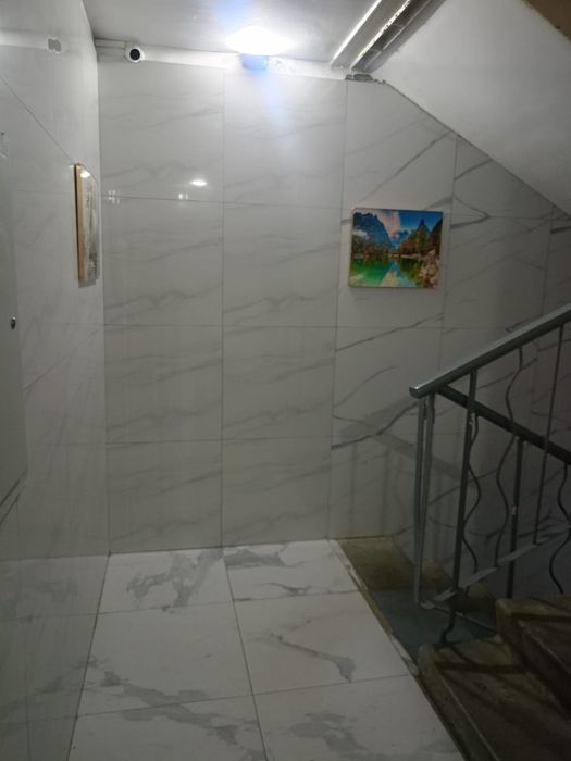Продам 2к квартиру р-н Жас Оркен 9/9