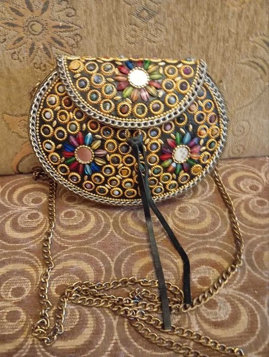 Продается сумка ручной работы.