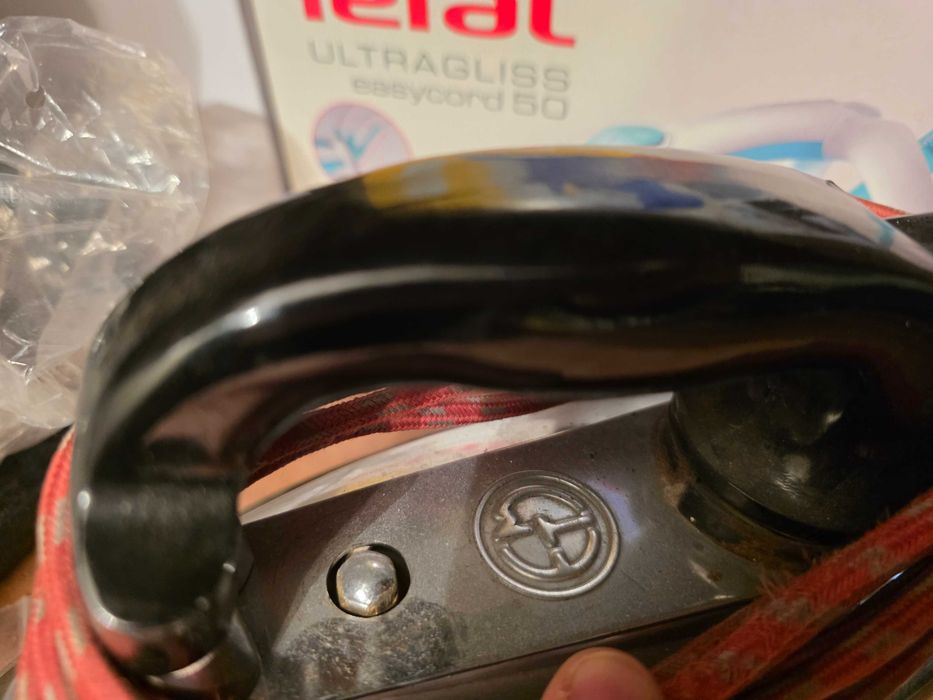 Fiare de călcat electrice vintage anii 1950 - 1980.