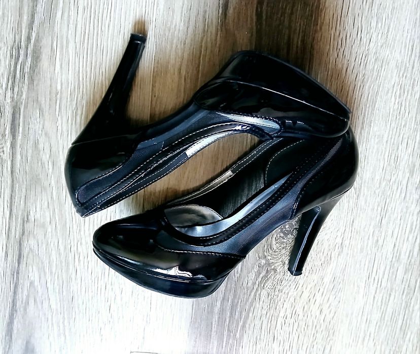 Pantofi cu toc, piele lacuita, marimea 36