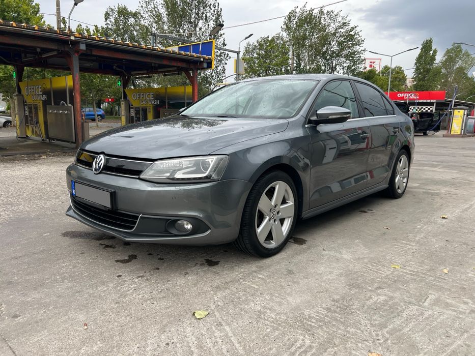 2013 Volkswagen Jetta Hybrid
