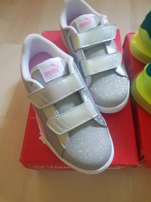 Adidasi copii Nike noi