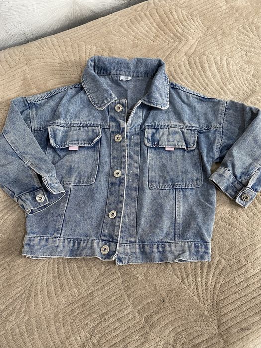 Продам вещи на девочку 6-7 лет
