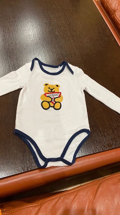 Боди guess 12 месеца