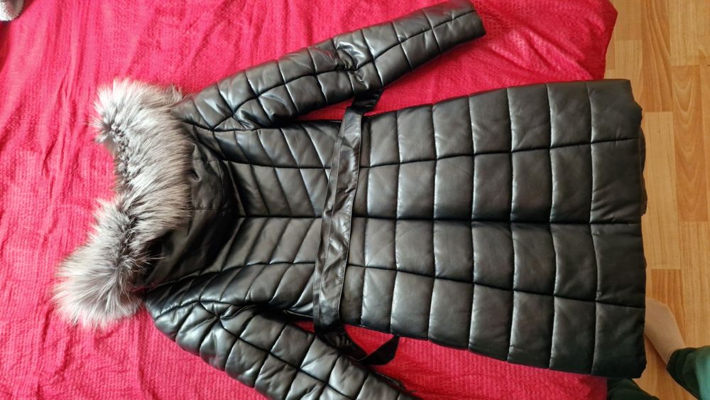 Продам куртку зимнюю