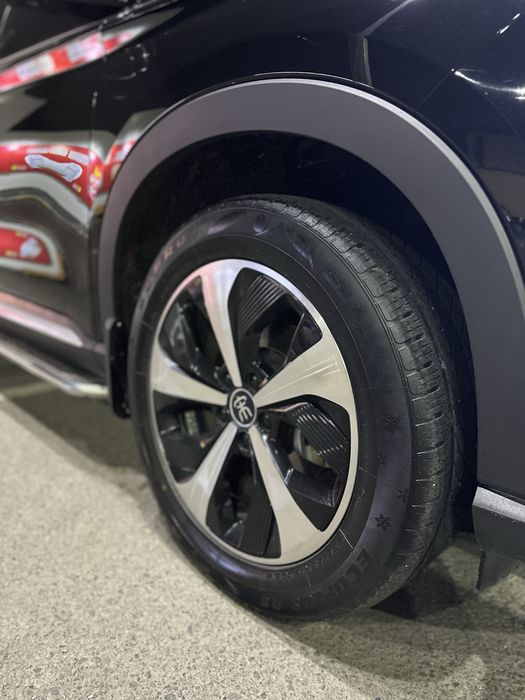 BYD Song Plus Flagship 2022 elektromobil srochna sotiladi