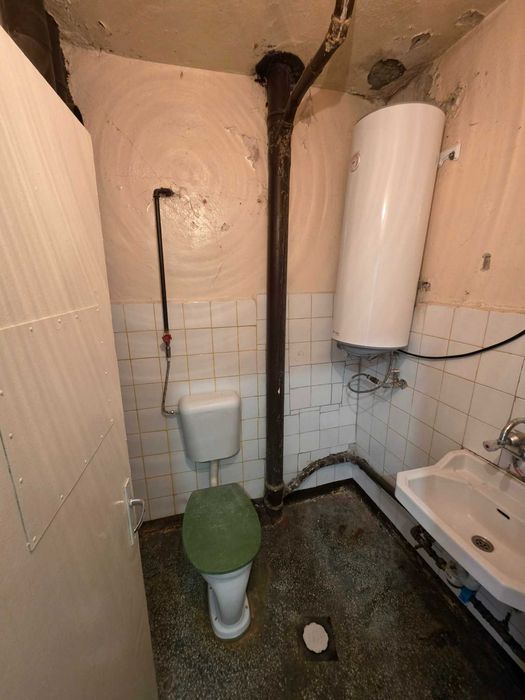 Гарсониера, Под наем, кв. Вароша