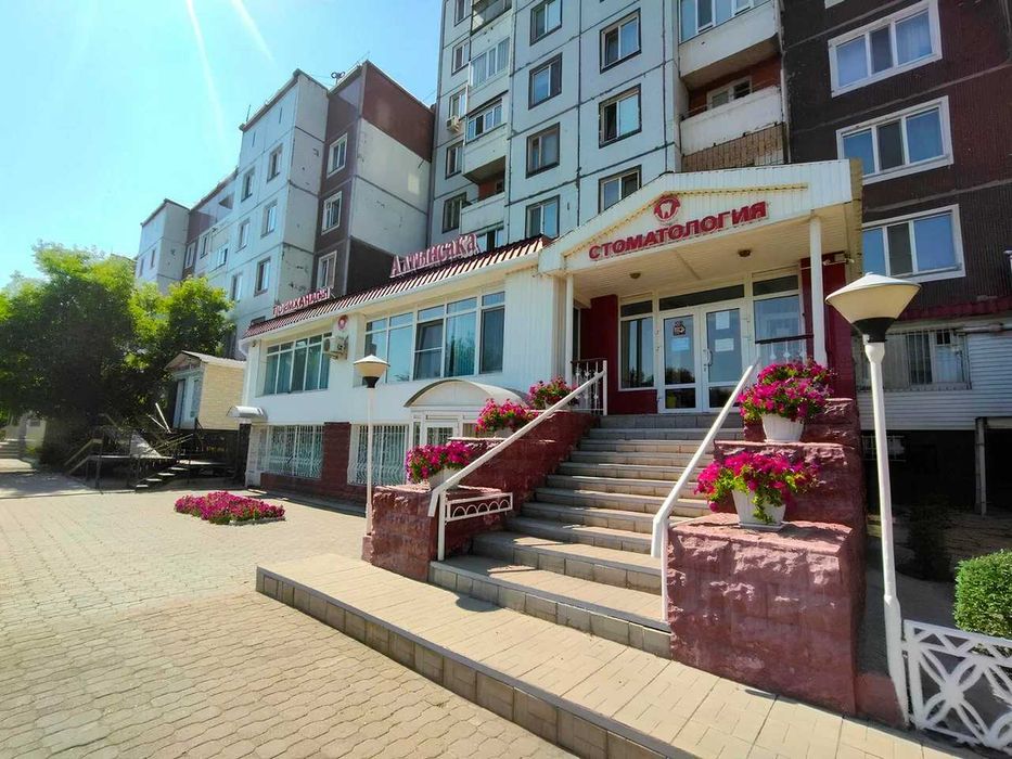 Сдам в аренду ком помещение в центре города