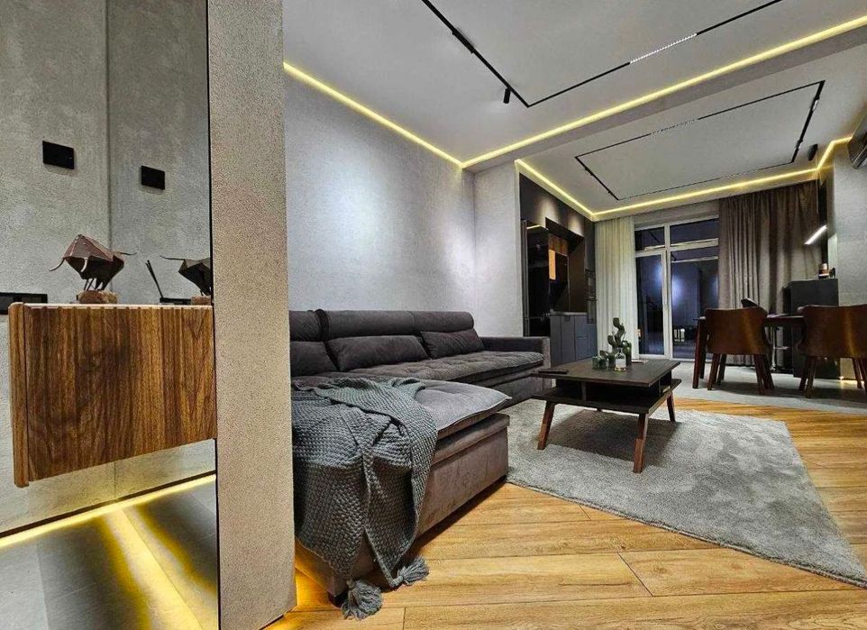 Ойбек нрж Сдаётся л новая шикарная квартира в элитном комплексе