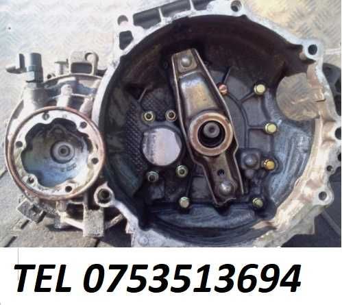 Cutie viteze Golf 4 BENZINA 1.4 SAU 1.6 stare perfecta!!!