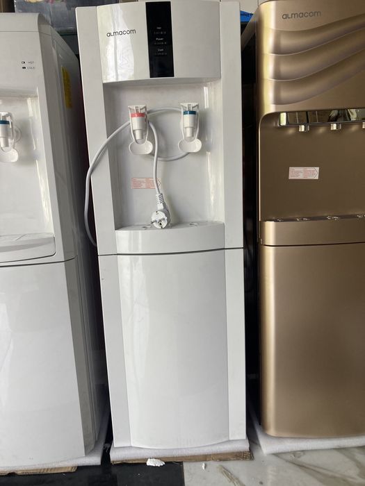 Кулер для воды диспенсер для воды