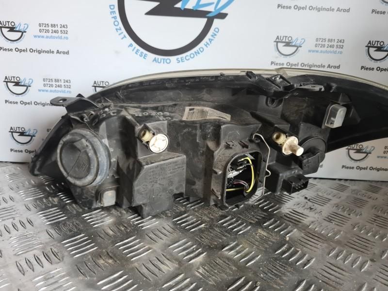 Far dreapta E12 Toyota Corolla