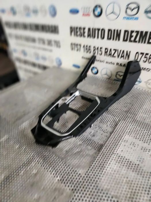Ornament Trim Consola Centrala Schimbator Bmw Seria 1 F40 F41 Volan Stanga Mic Defect Dezmembrez Bm