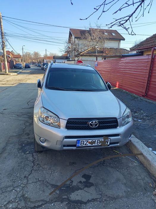 Vând Toyota RAV4  diesel an 2007 CC 2200 136 CP