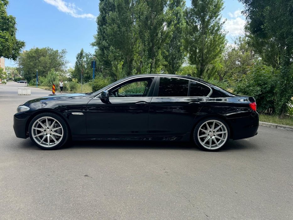 BMW SERIA 5 F10 525D 203 CP M-Pack