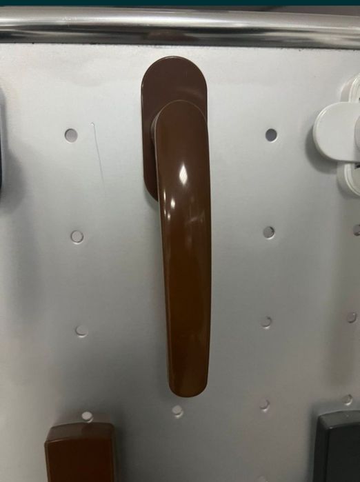 Mânere geam PVC diferite culori calitate superioara