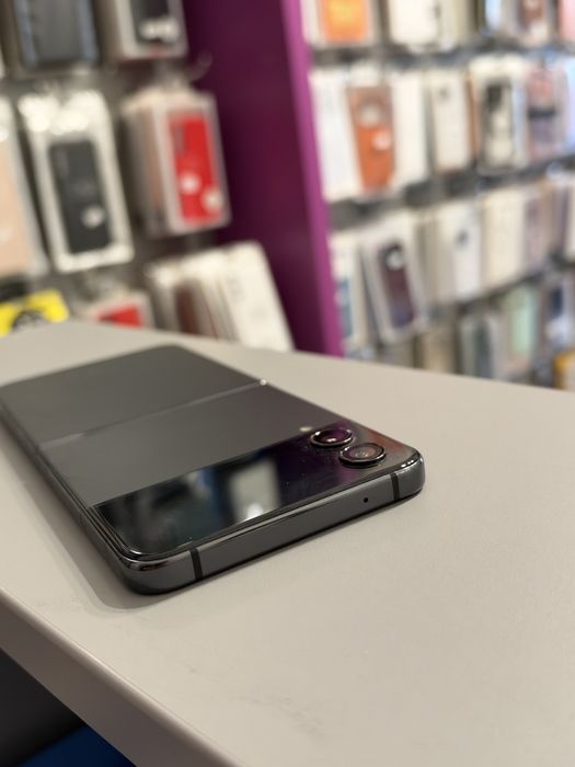 Magazin Vinde : Samsung Z Flip 4 128gb