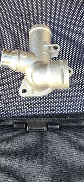 Алуминиев фланец за 1.8т