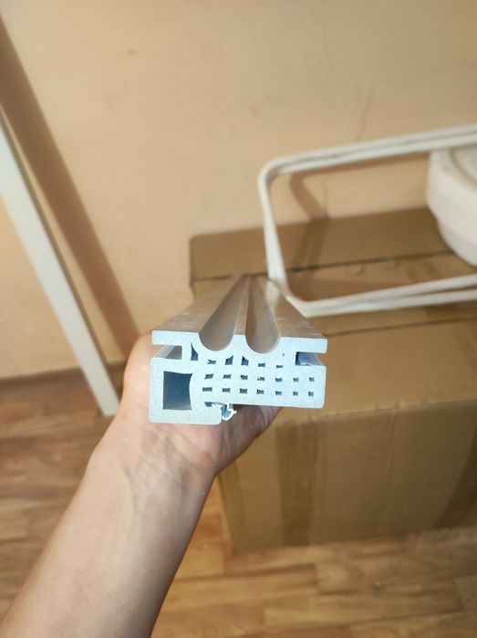 Двери Poseidon..