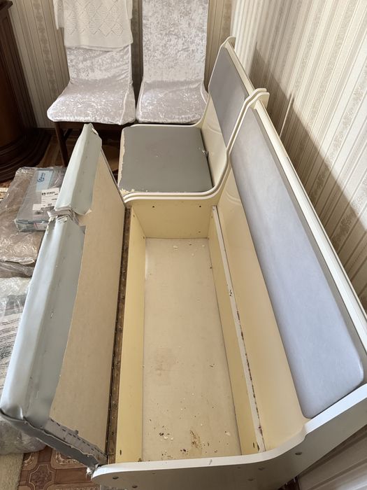 Диван для кухни