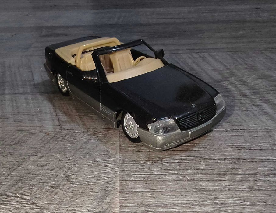 Mercedes Corgi Mercedes